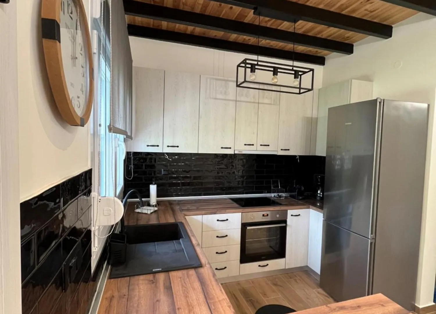 فيلا Κ & Μ House By The Sea نيا إيراكليا